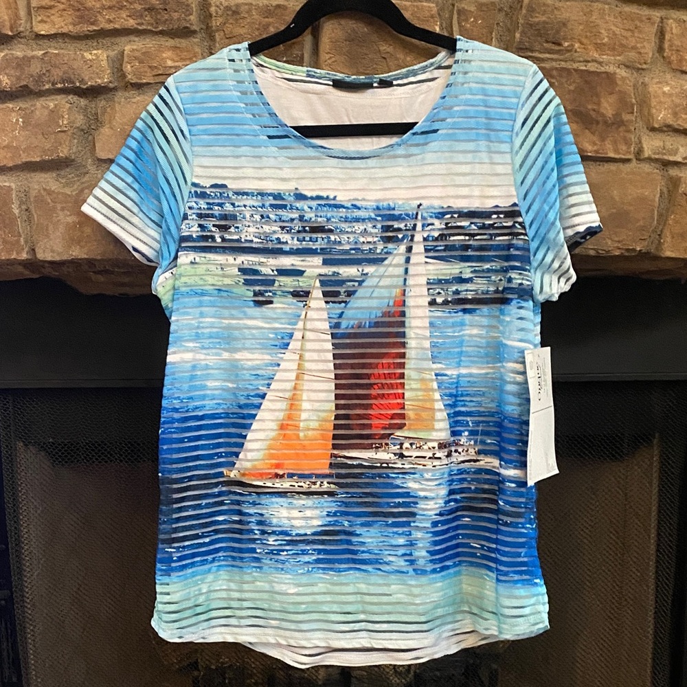 NWT Onque high-low Multicolor Sailboat Print lined blouse with sheer sleeves. XL